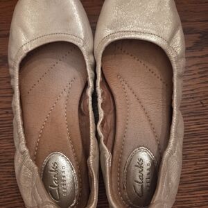 Clarks Women's Gold Ballet Flats